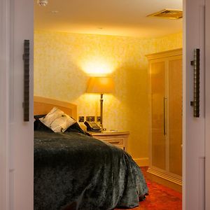 Superior King Suite